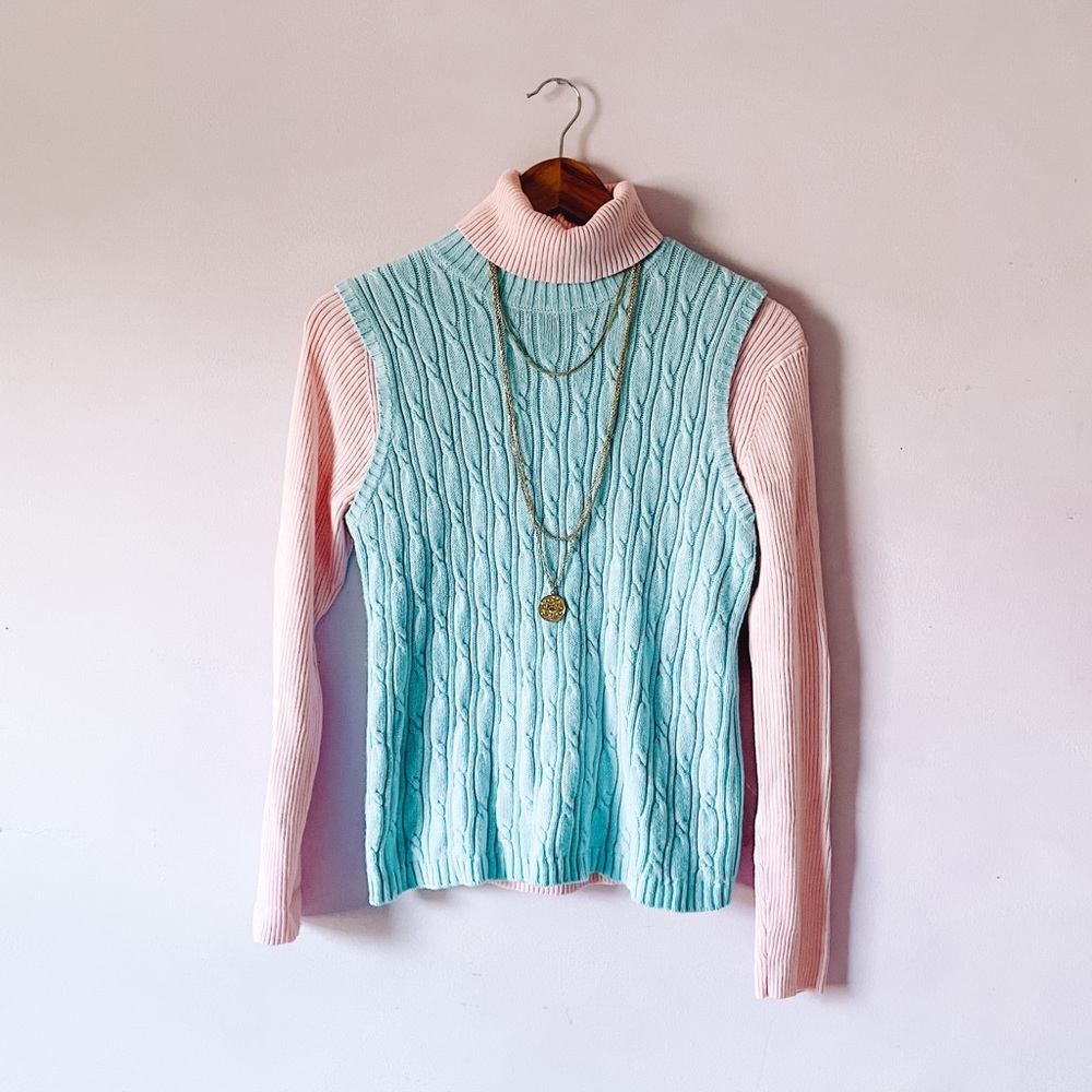 • vtg blue ribbed knit mock neck sweater vest •